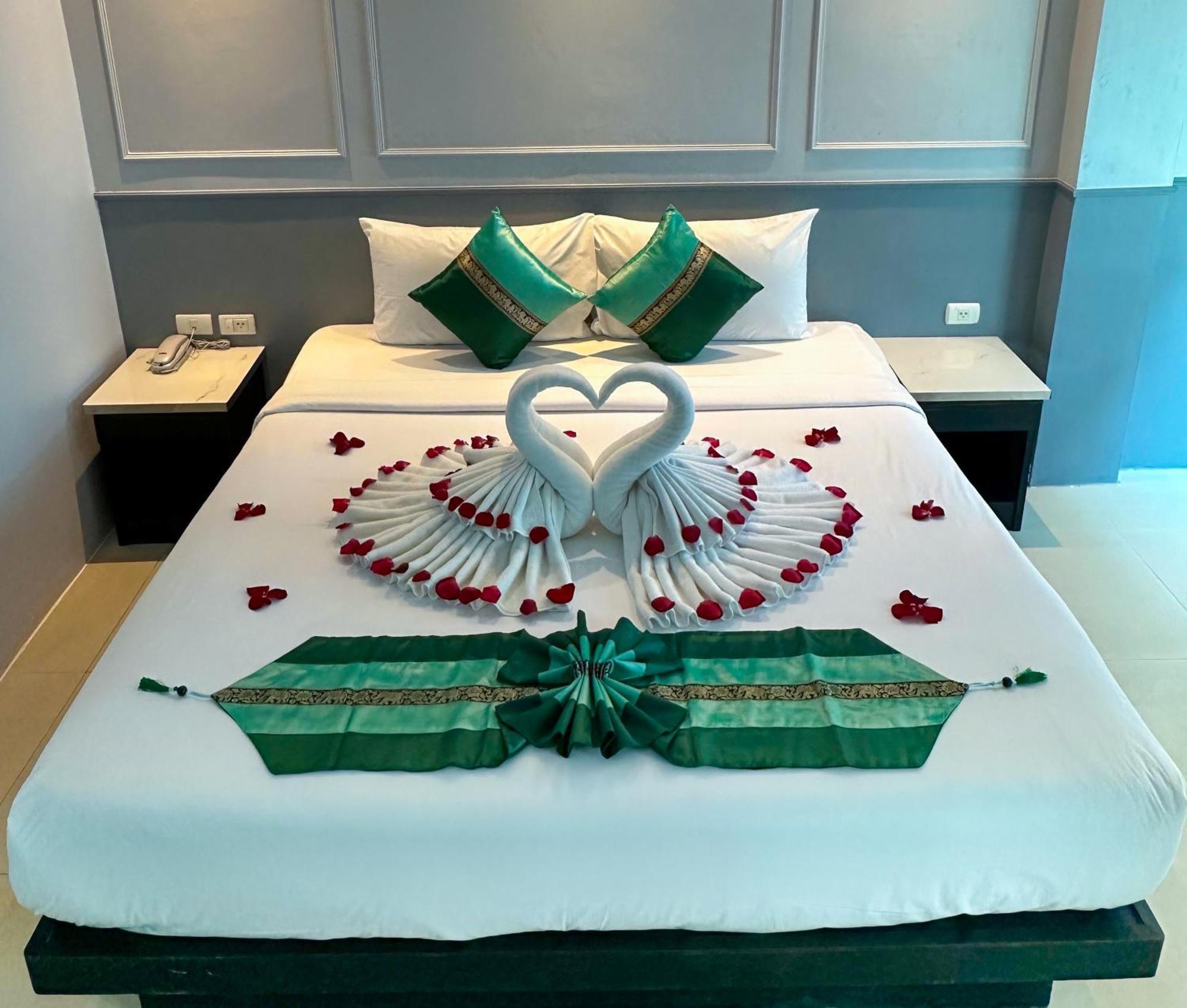 Fundee Boutique Hotel Patong Zewnętrze zdjęcie